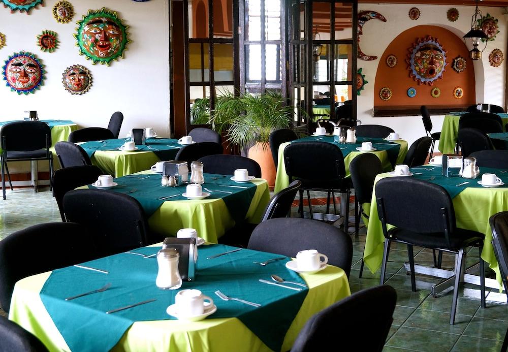 restaurant-cafeteria