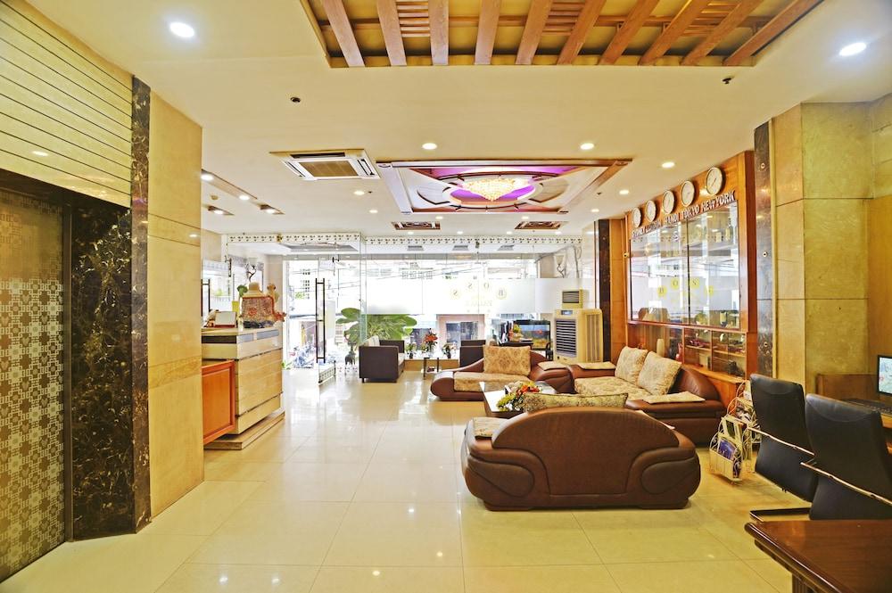 lobby