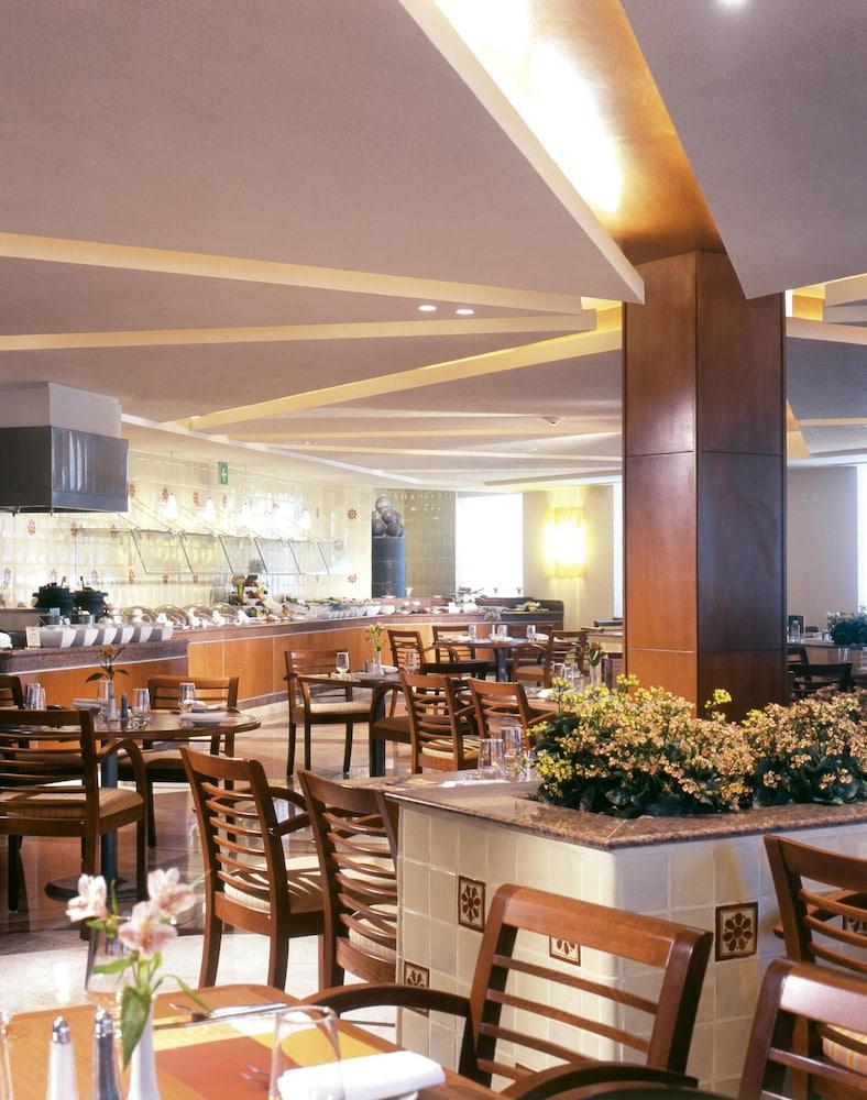 restaurant-cafeteria