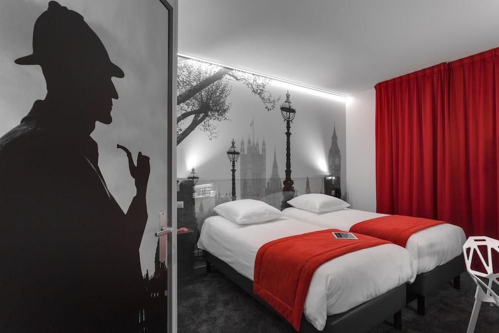 rooms