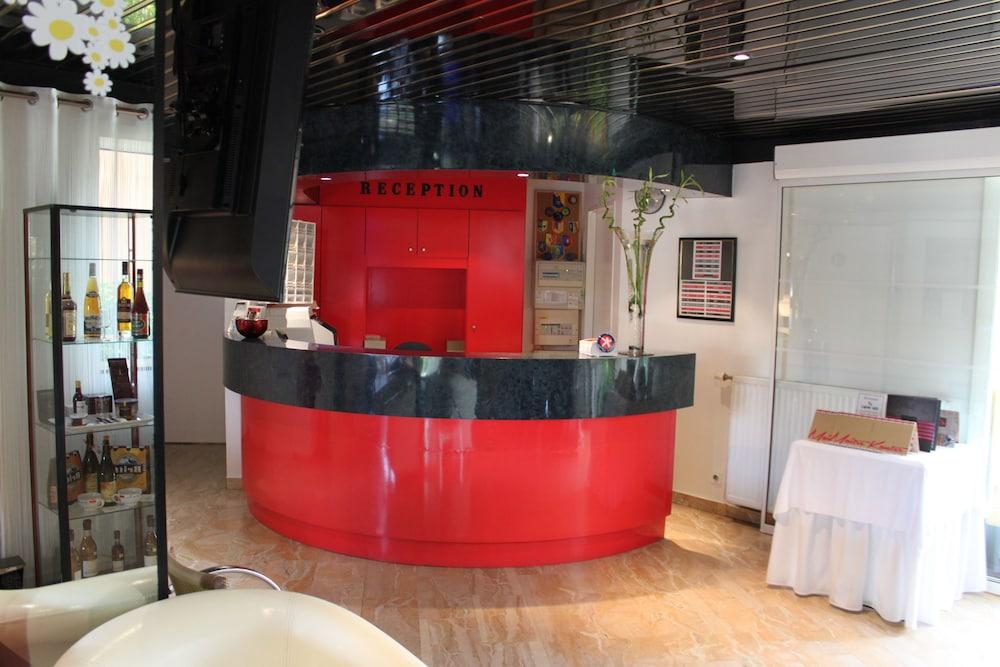 lobby
