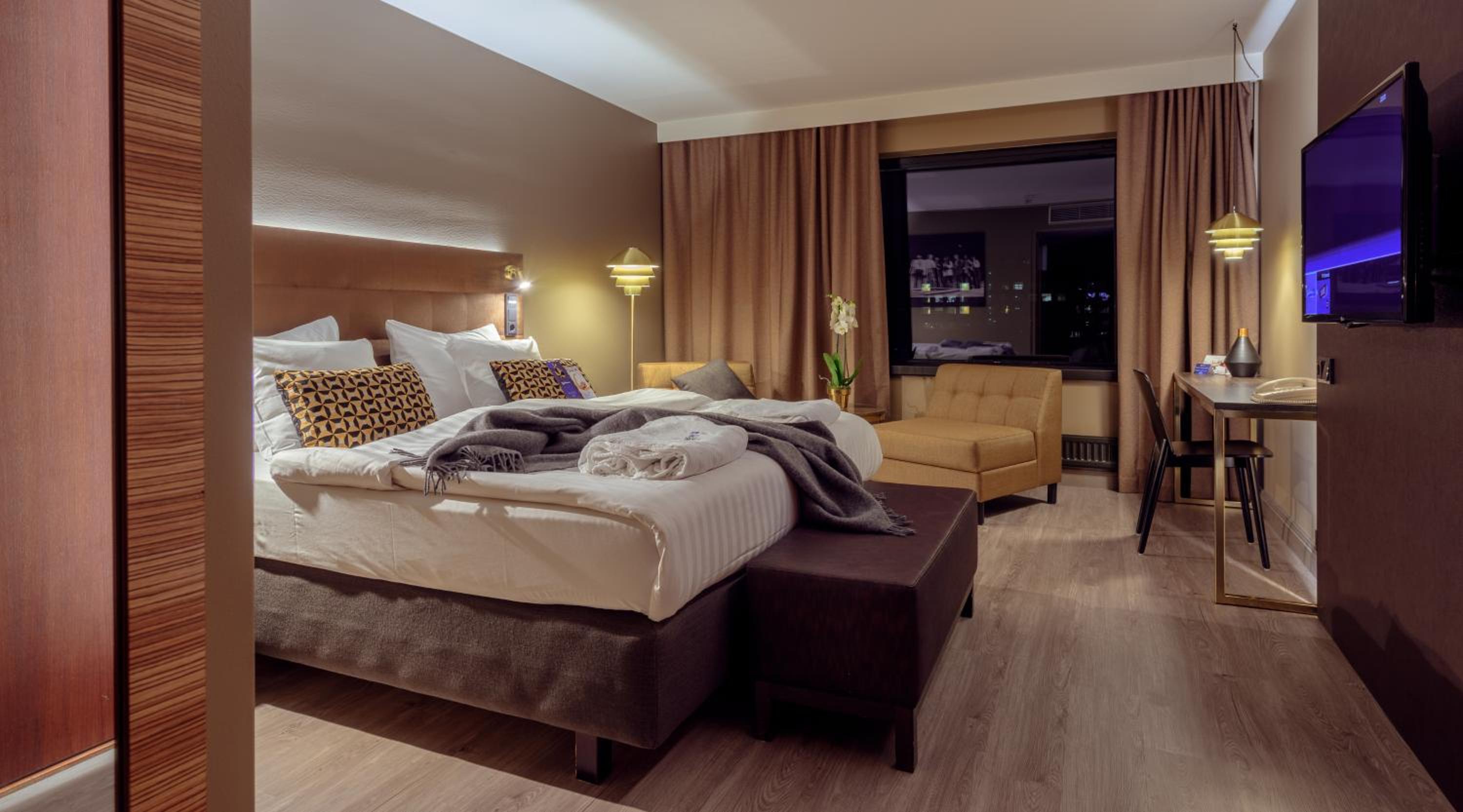 rooms