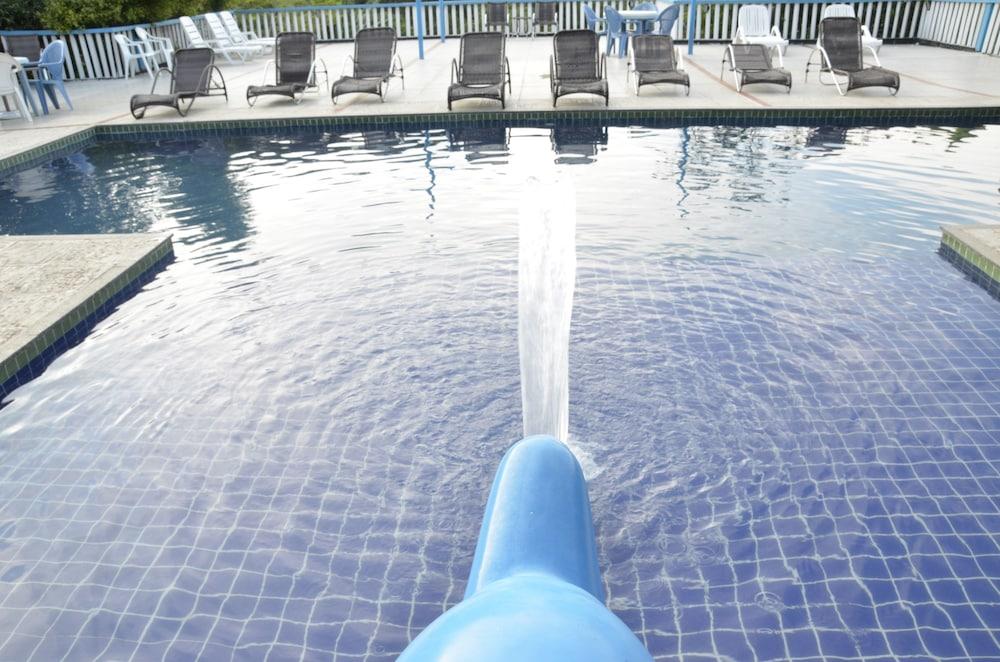 swimming pool spa