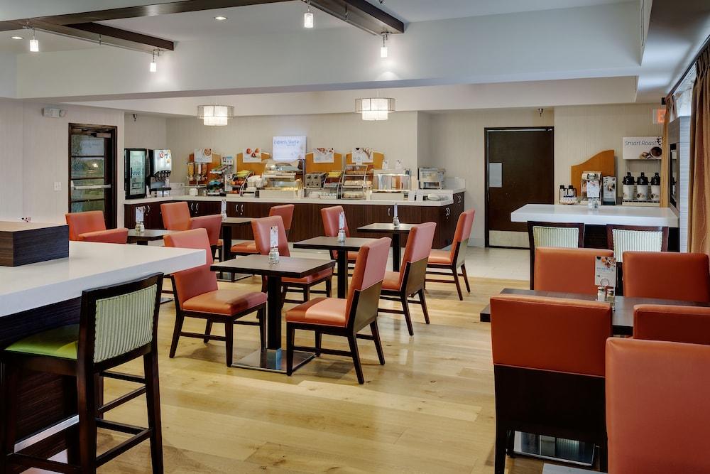 restaurant-cafeteria