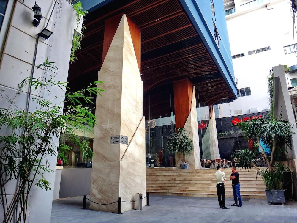 hotel