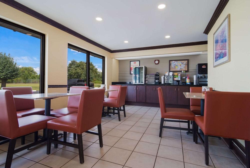 restaurant-cafeteria