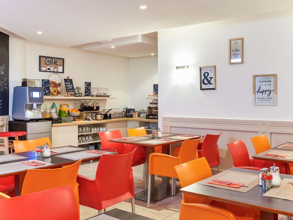 restaurant-cafeteria