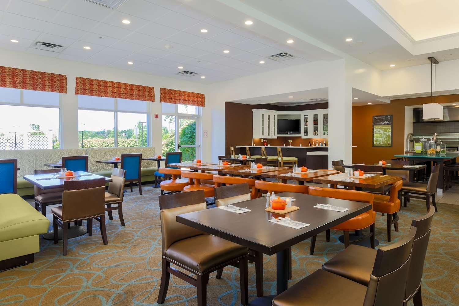 restaurant cafeteria