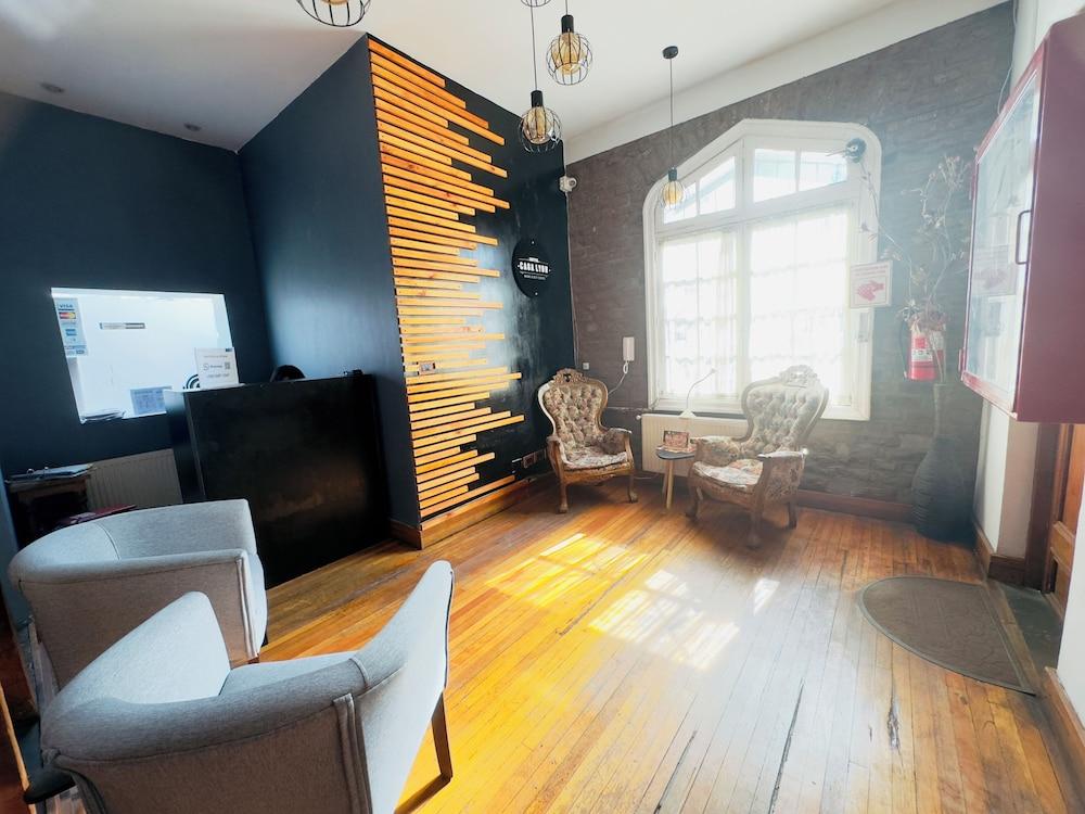 lounge