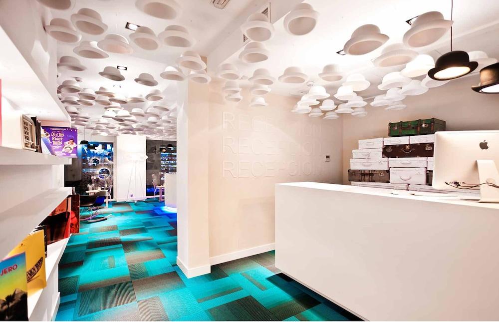 lobby