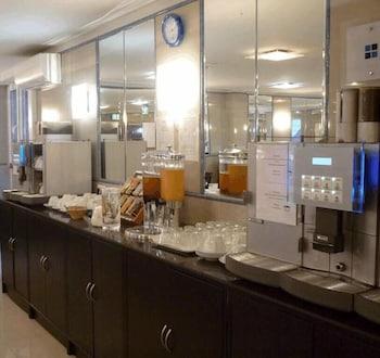 restaurant-cafeteria