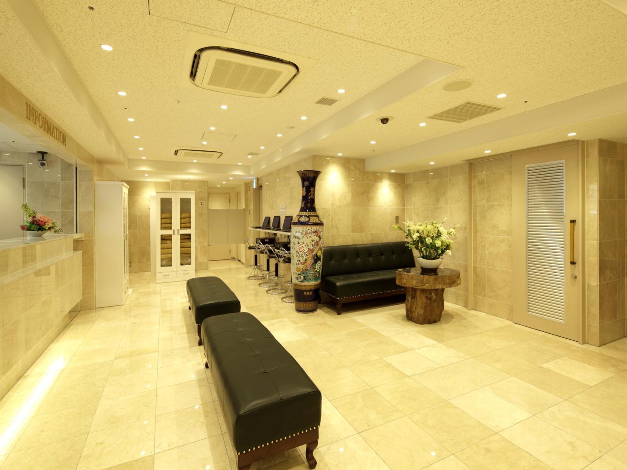 lobby