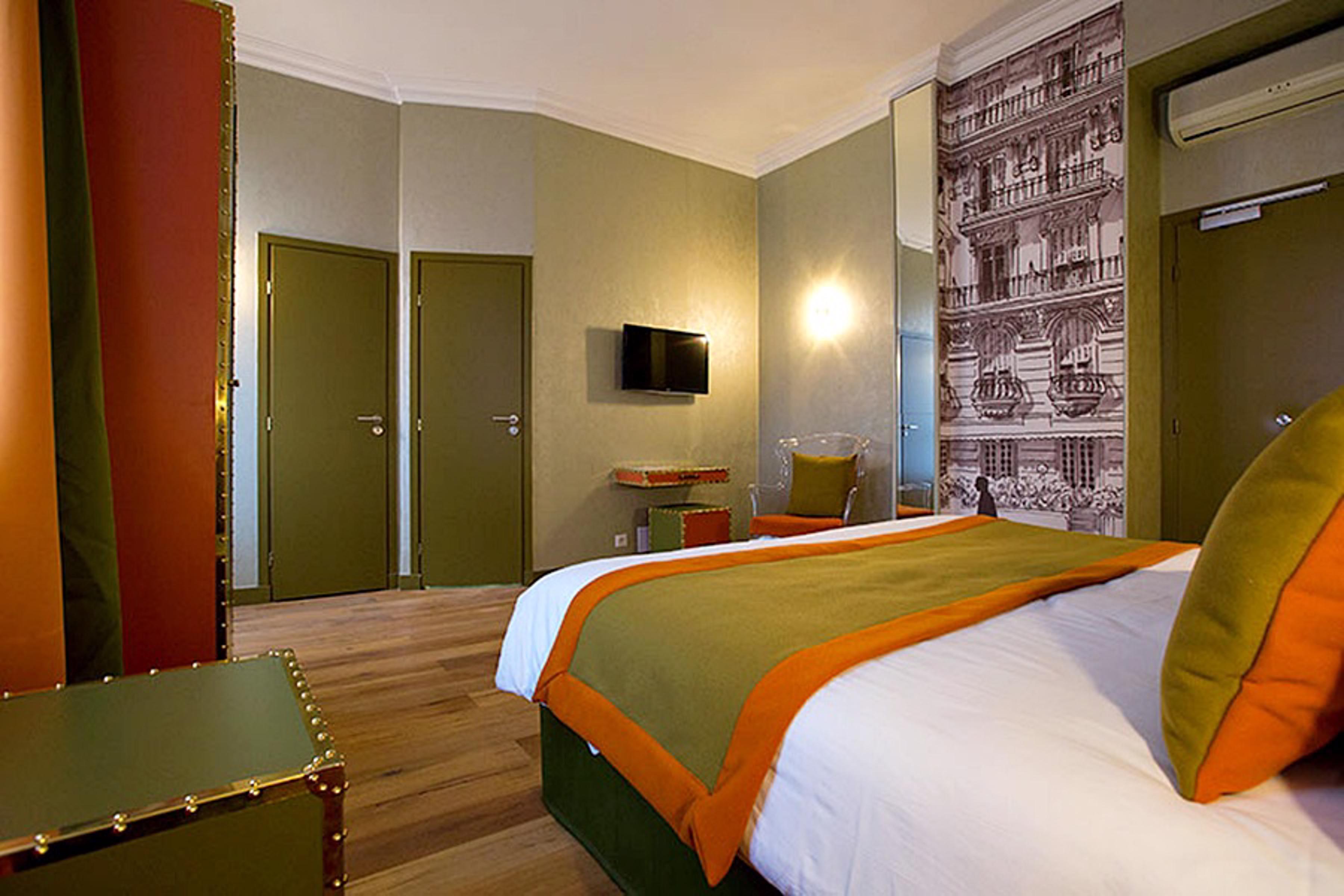 rooms