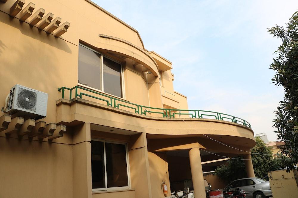 hotel