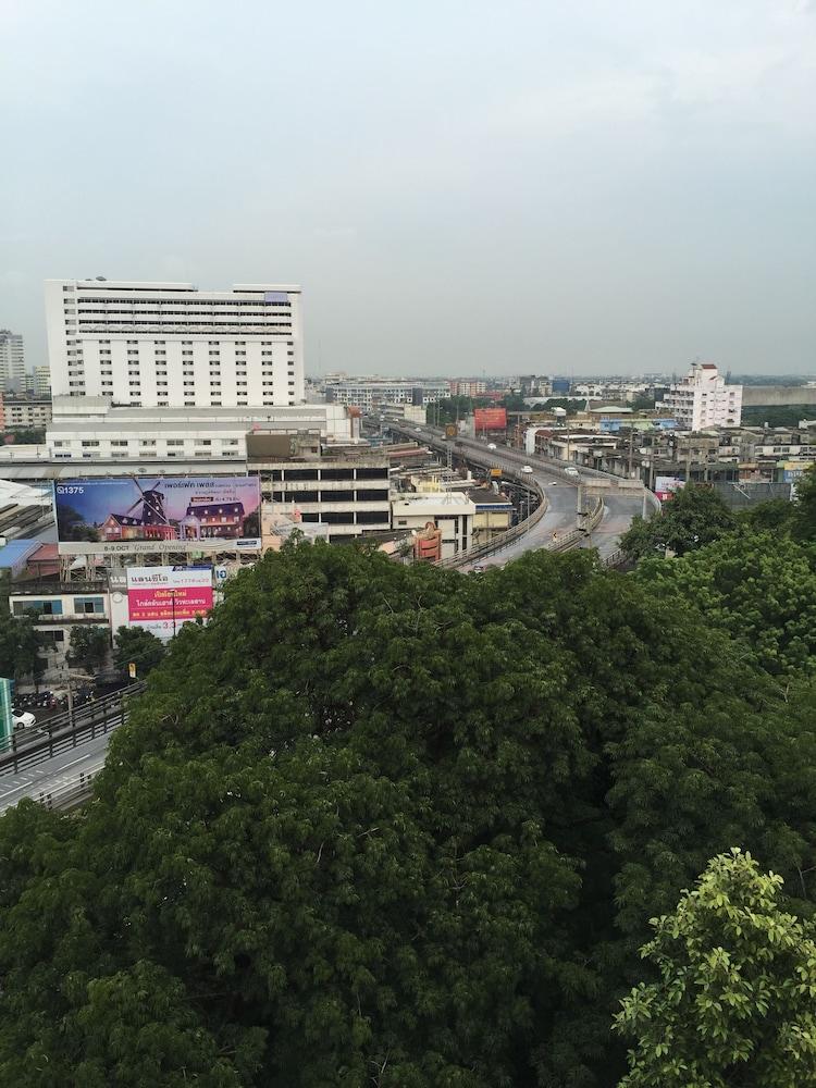 surroundings