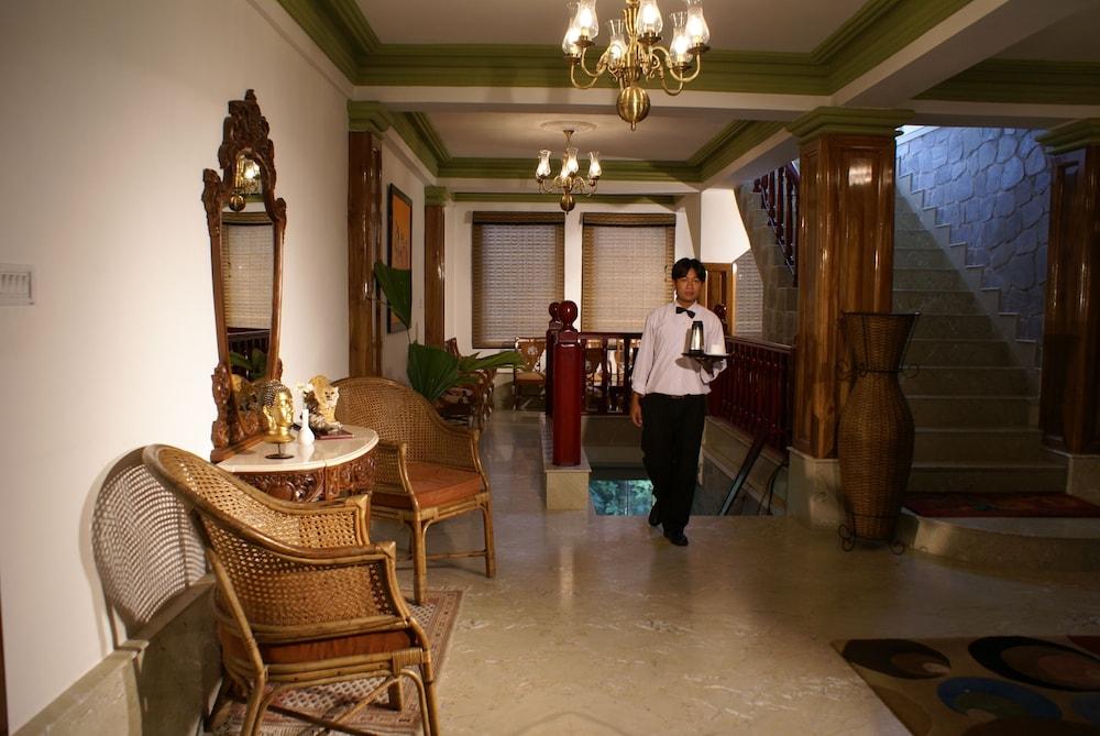 lobby
