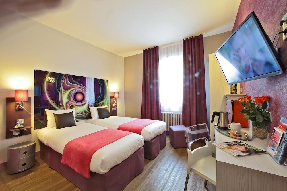 rooms