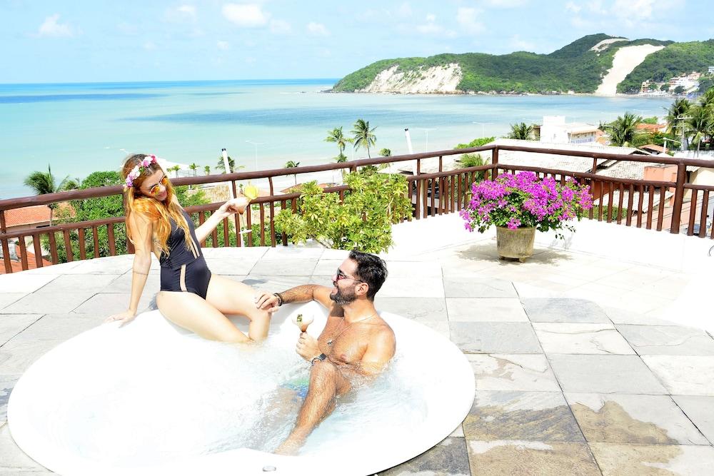 swimming pool spa