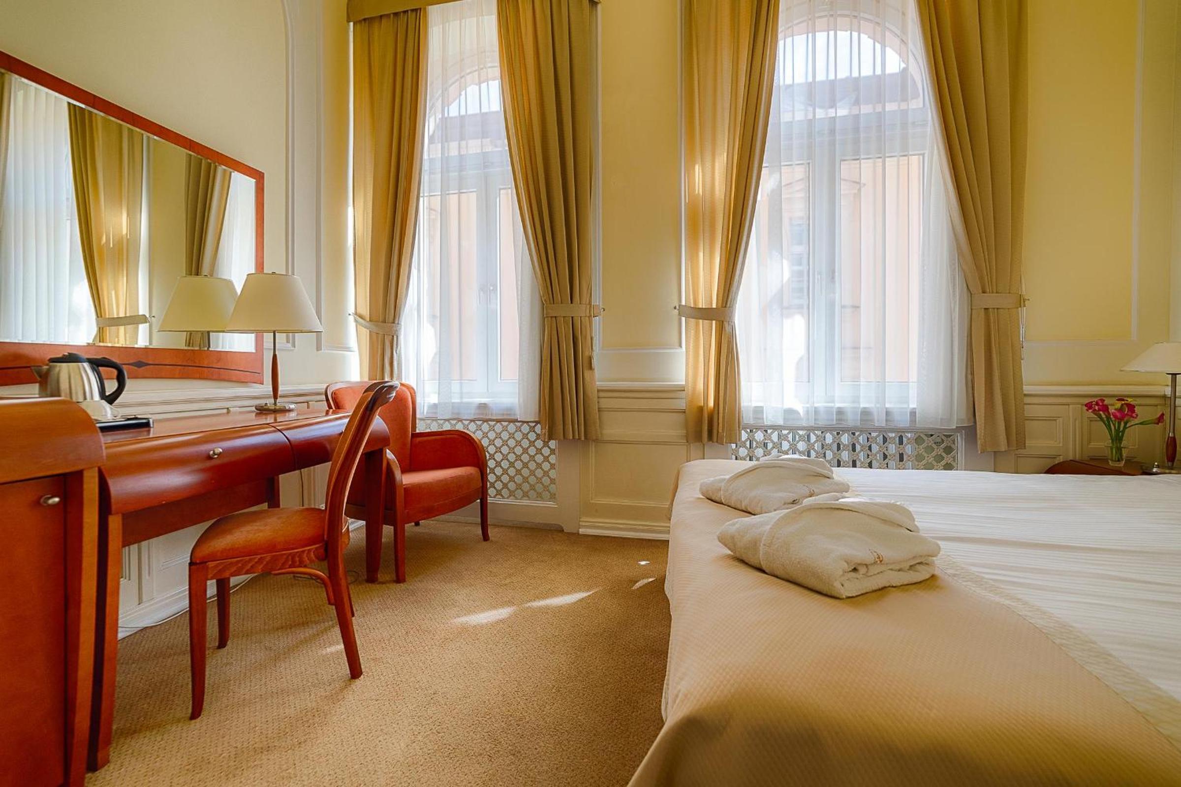 rooms