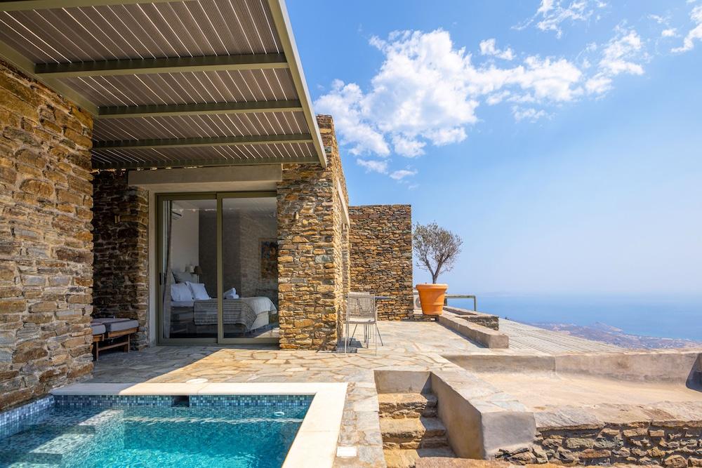 swimming pool spa