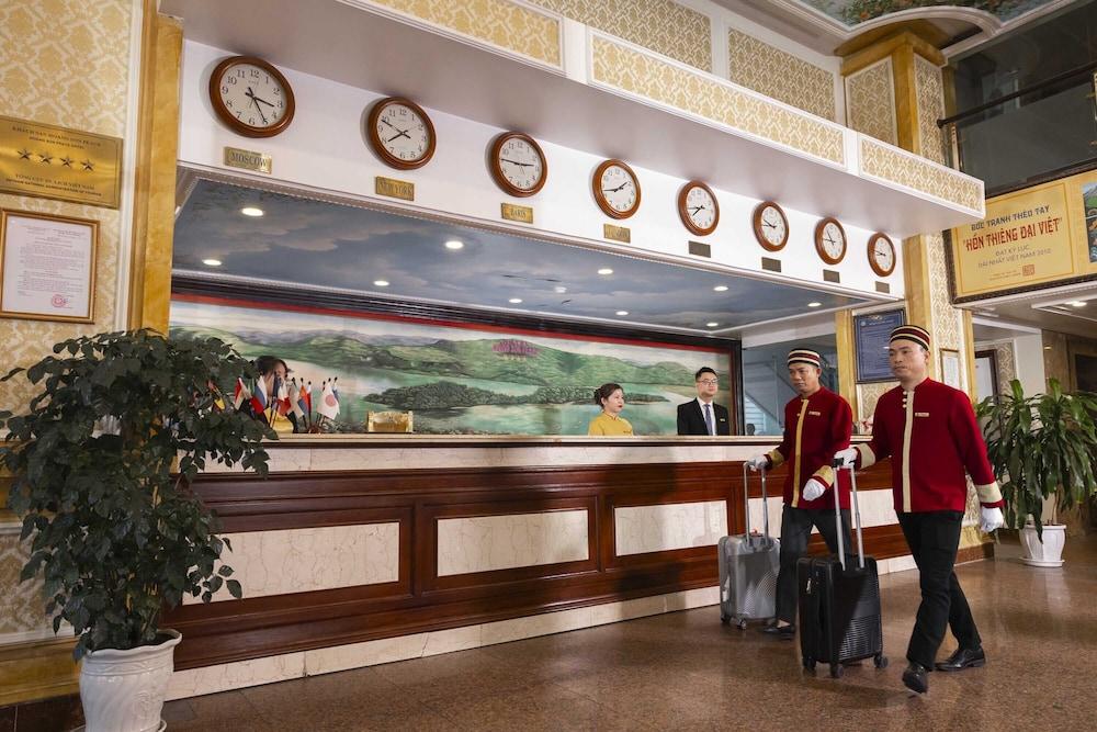 lobby