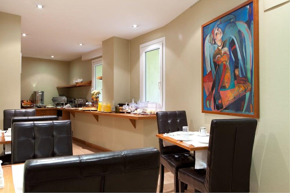 restaurant-cafeteria