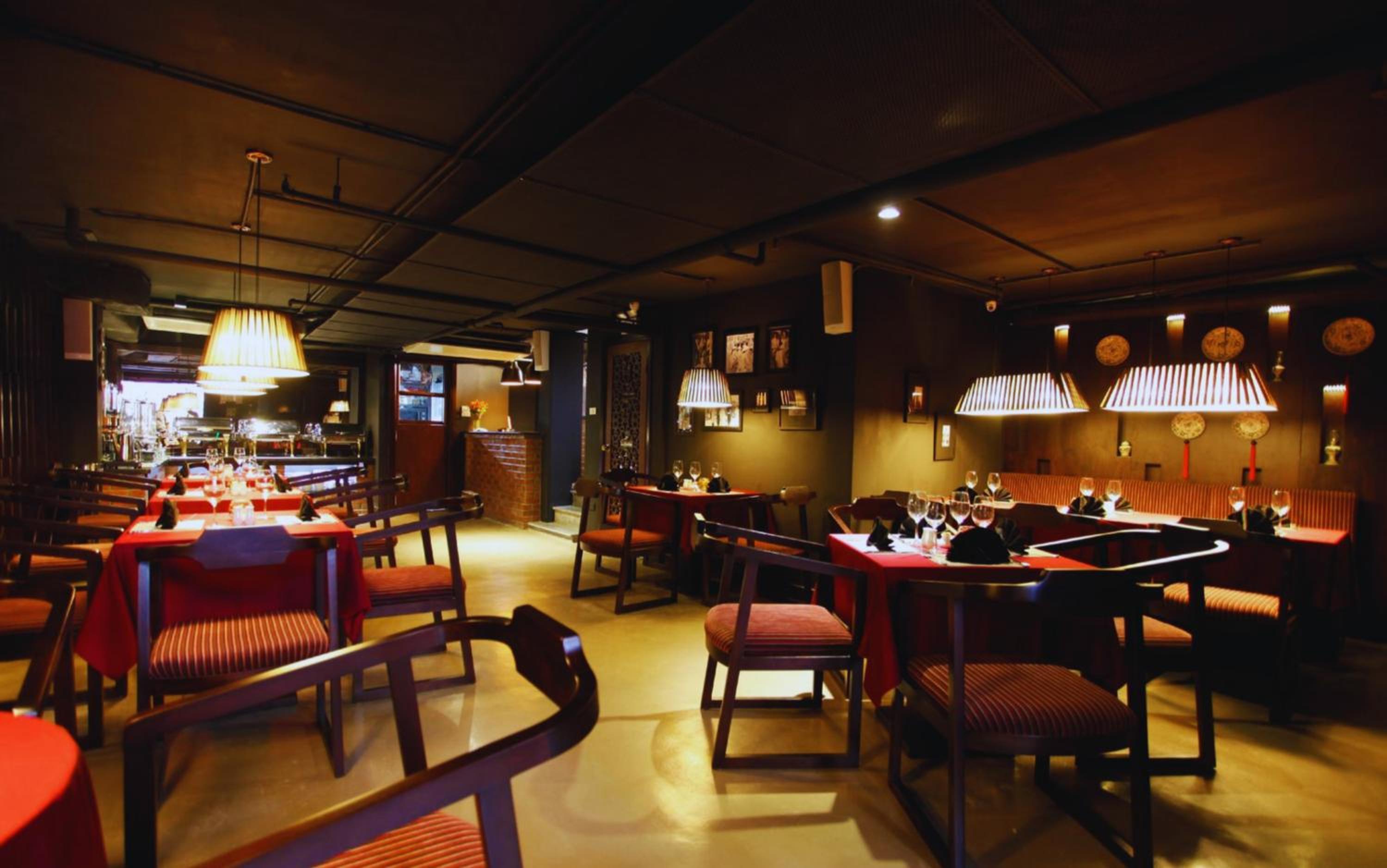 restaurant cafeteria