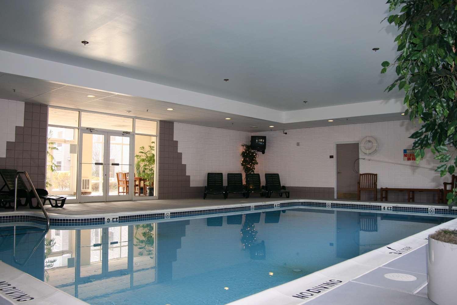 swimming pool spa