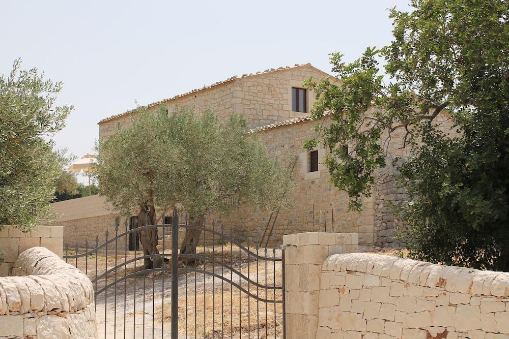 surroundings