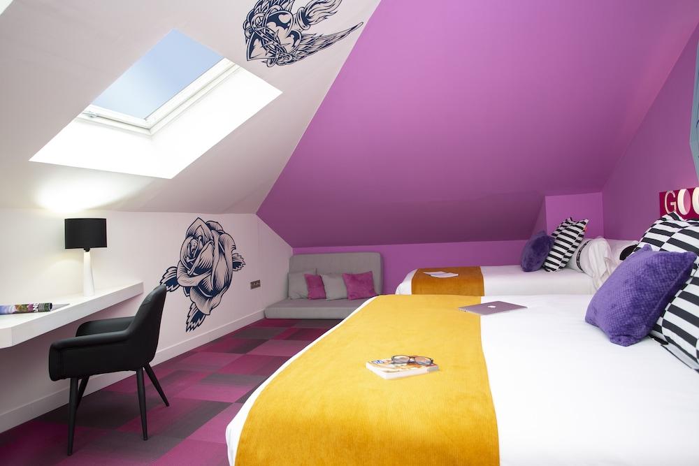 rooms