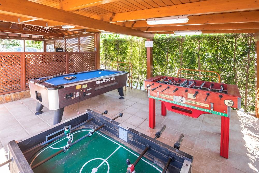 swimming pool spa