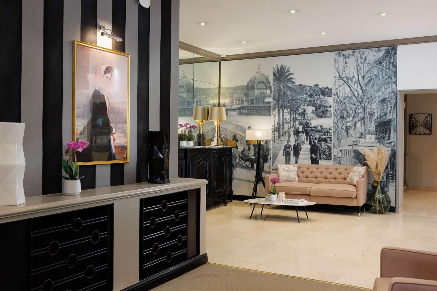 lobby