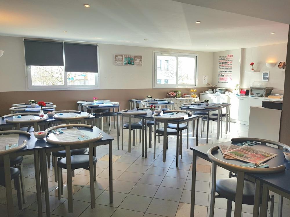 restaurant-cafeteria
