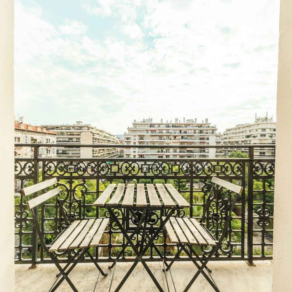 surroundings
