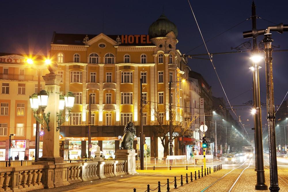hotel