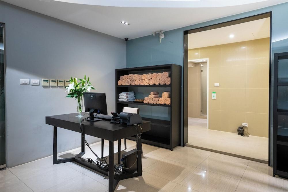 lobby