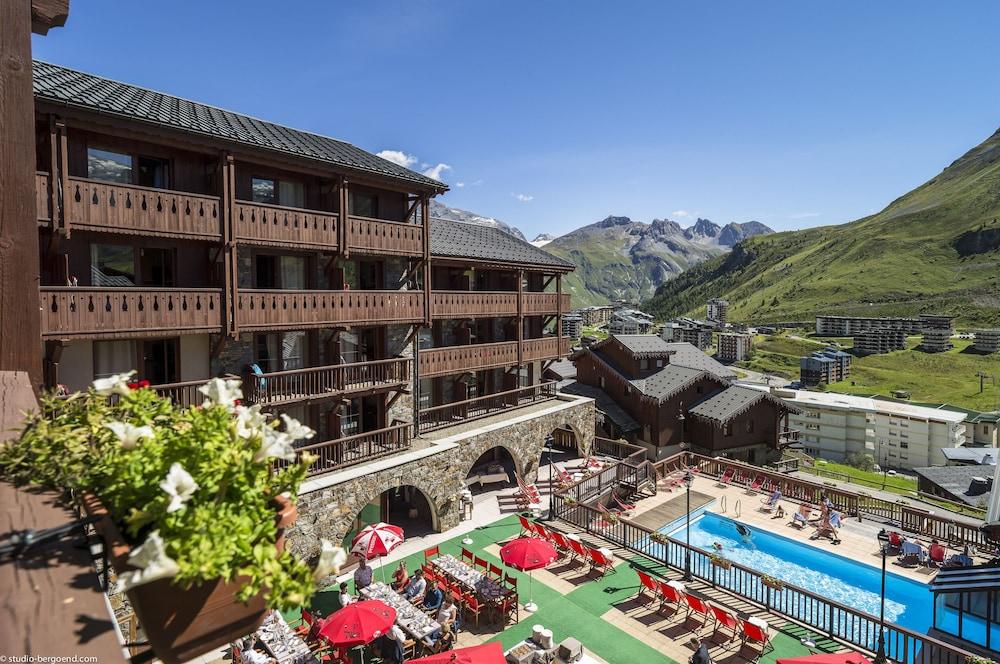 hotel