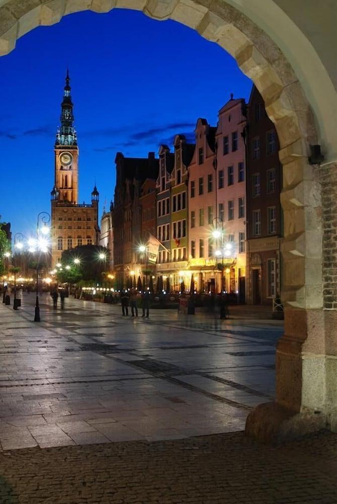 surroundings