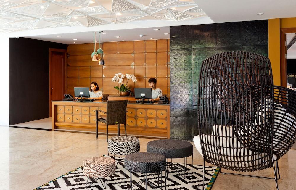 lobby