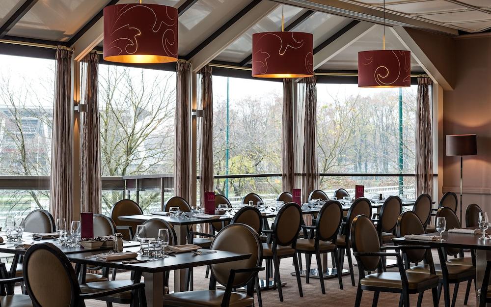 restaurant-cafeteria