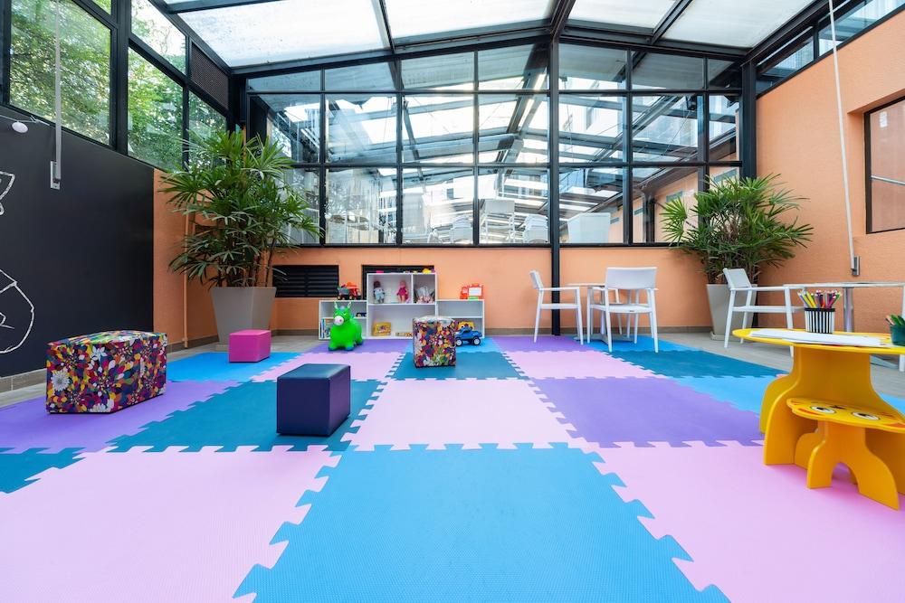 play_area