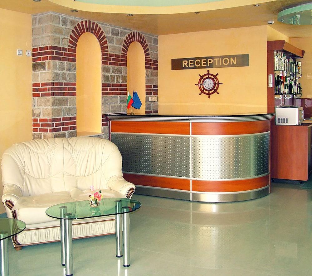 lobby