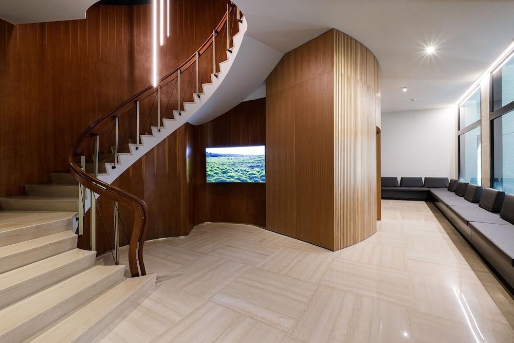 lobby