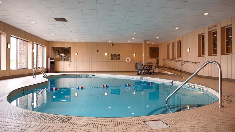 swimming pool spa