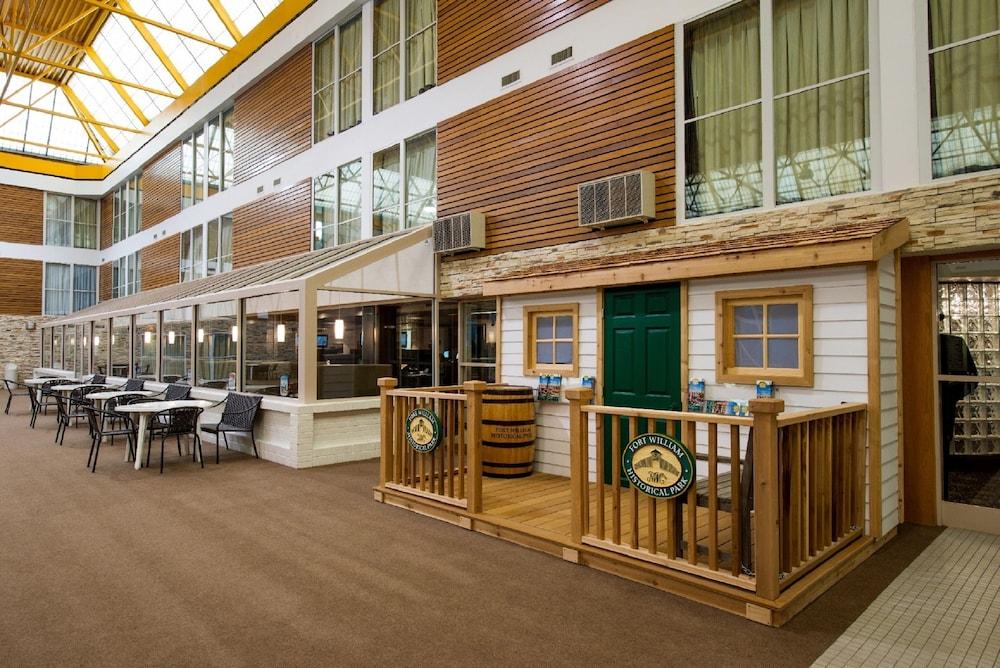 restaurant-cafeteria