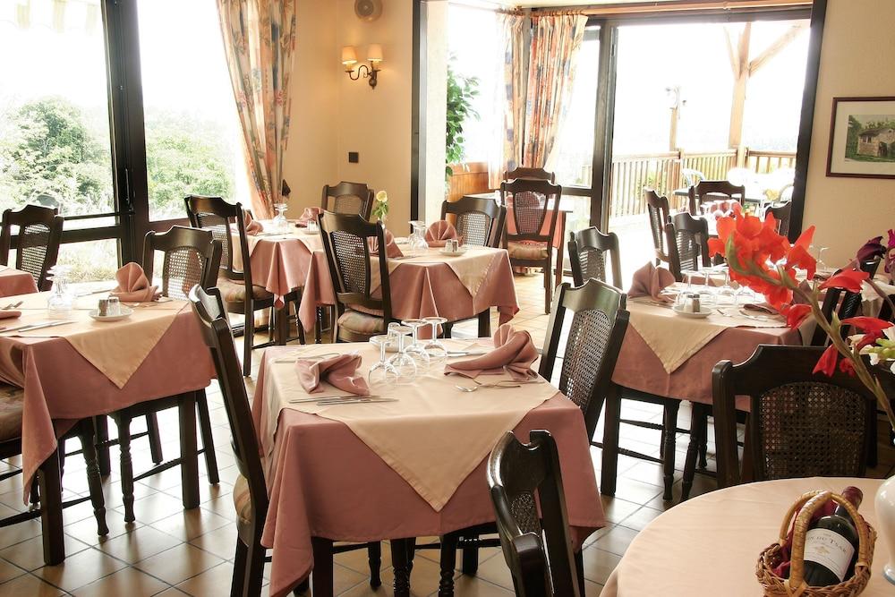 restaurant-cafeteria
