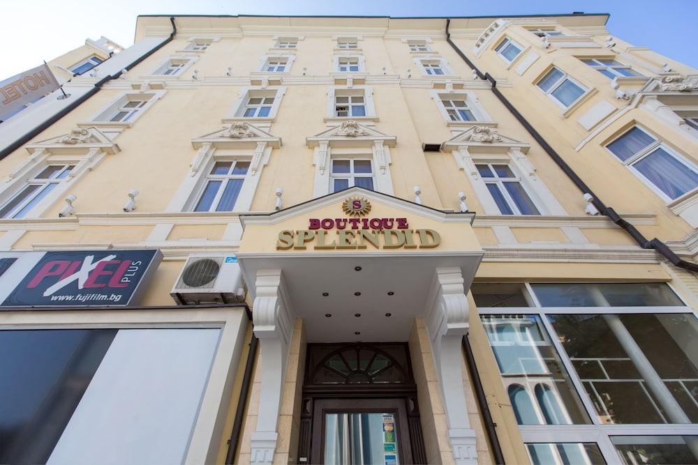 hotel