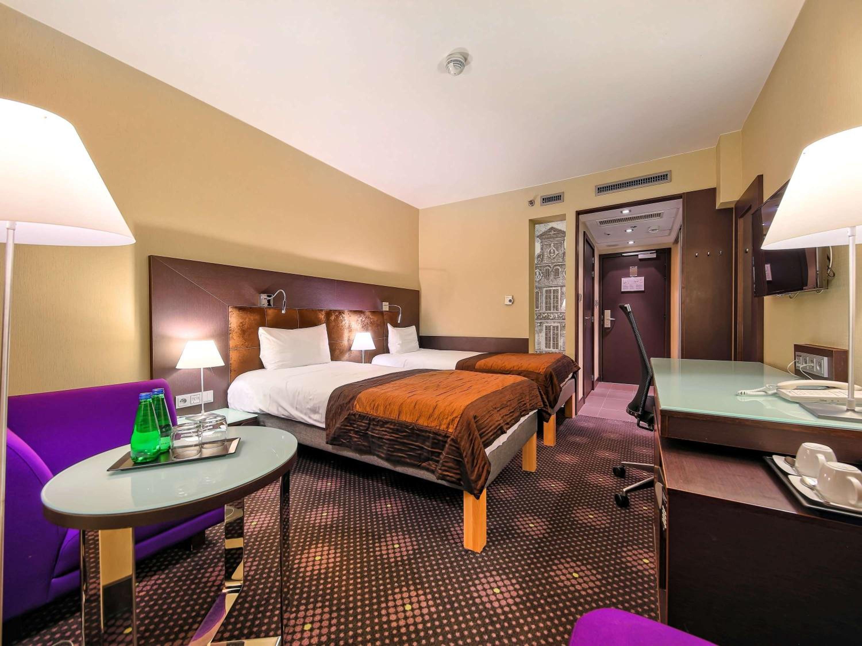 rooms