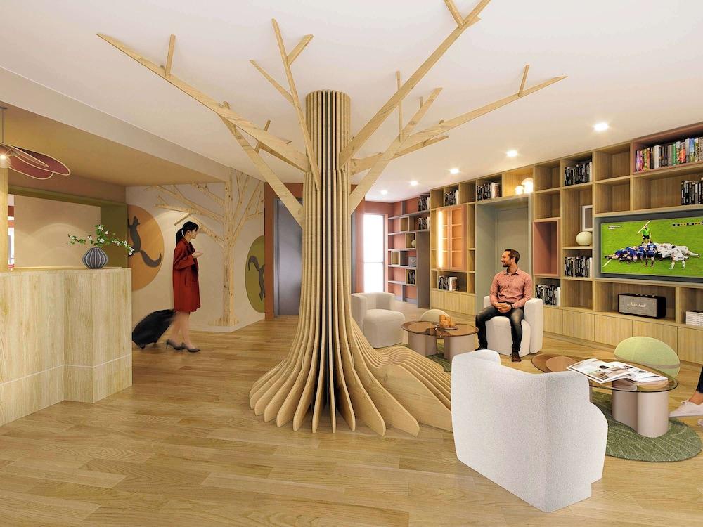 lobby