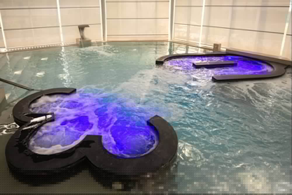 swimming pool spa